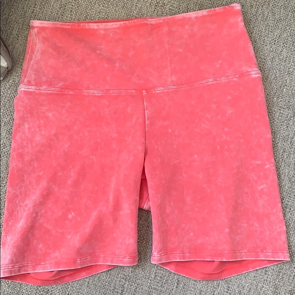 SOLD !!!!!Vs pink High Rise tie dye biker shorts - Picture 5 of 6